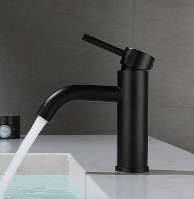 Singolo rubinetto di lavabo nero del bagno del rubinetto di miscelatore della cucina della leva di acciaio inossidabile