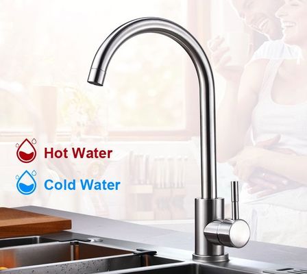 SUS304 che disegna il rubinetto della cucina di acciaio inossidabile caldo ed il rubinetto di acqua fredda per la cucina