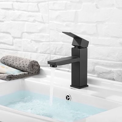 La forte lavastoviglie Faucets Easy To di resistenza della corrosione ISO9001 pulisce